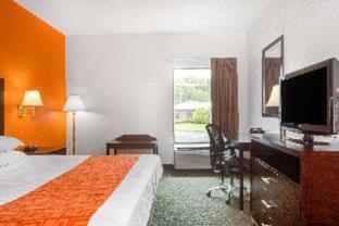Howard Johnson By Wyndham Beckley Habitación foto